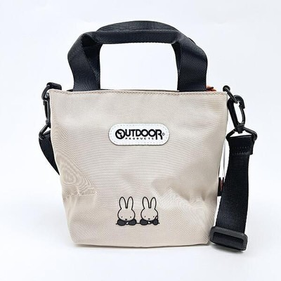ミッフィーとOUTDOOR PRODUCTSのシンプルバッグ