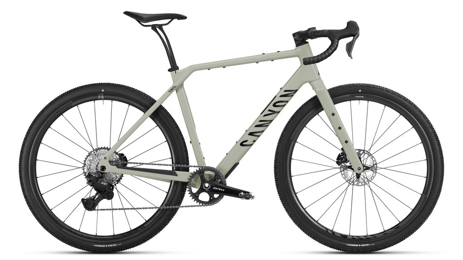グリズル CF 8 Di2 ￥739,000（消費税込）