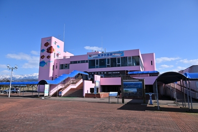 魚津水族館の外観