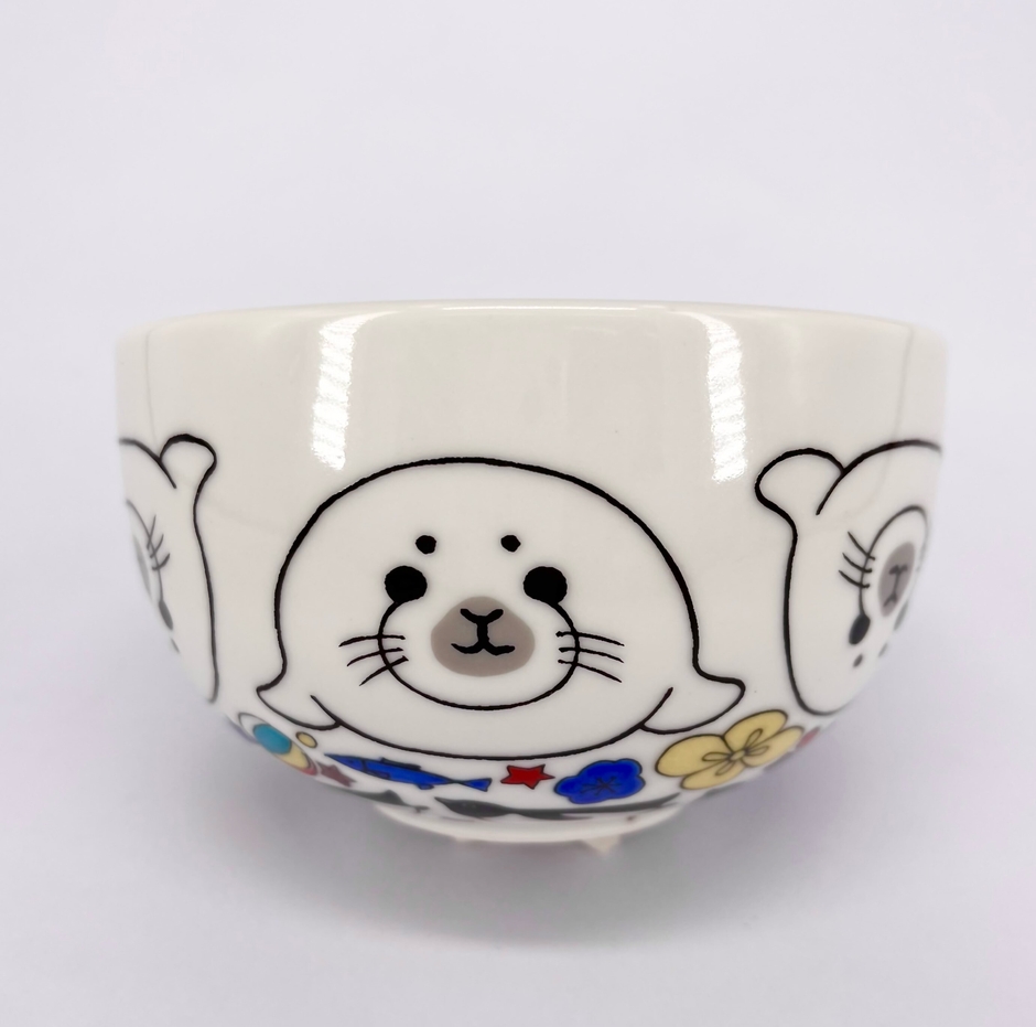 九谷焼　抹茶碗「ペンギン文様」直径11.5×高さ7cm　88,000円