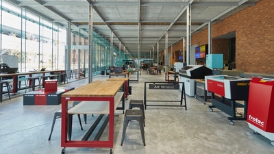 ACADEMIC THEATER Annex THE GARAGE