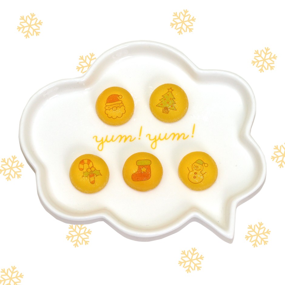 １つずつにクリスマスの絵柄がプリントされています