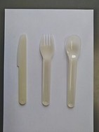 99％以上植物由来の生分解性樹脂でできたカトラリー
