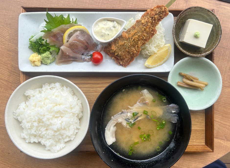 あまご堪能定食