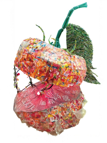 第11回リサイクルアート展　高校生の部グランプリ作品