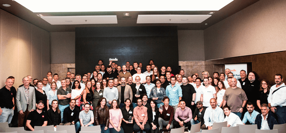 Global Partner Summit 2026の参加者集合写真