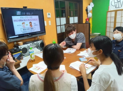 やさしい日本語で外国人職員との相互理解を促進　 日本教育クリエイトが介護現場向け受け入れ研修を実施
