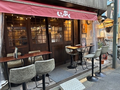 新宿三丁目で20年「立ち呑み酒場　いっぷく」