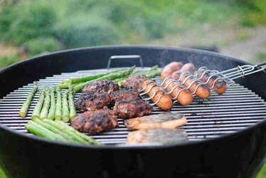 賃貸ベランダで楽しくBBQ！でもこれっていいの？