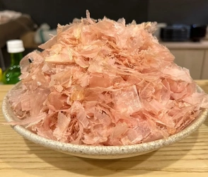 【かつお節が主役！日本初の“カウントレス制!?”】  「カツオとごはん新宿店」オープン