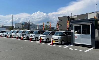 申し込みから返却まですべての手続きが非対面で完結するレンタカー店舗がJR吹田南駅前に登場！