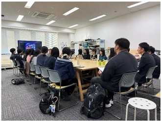 近畿大学×花園近鉄ライナーズ 地域を盛り上げる共同ポスター・チラシを制作