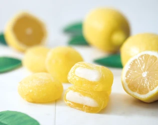 ぷるぷる食感と爽やかなレモンの香りが夏に大ヒット！ 新感覚和菓子「生きぶなレモン」販売好調のお知らせ