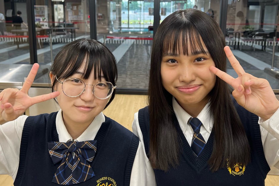 優秀賞:北海道文教大学附属高等学校(チーム名:lune galante(ルナギャラント))