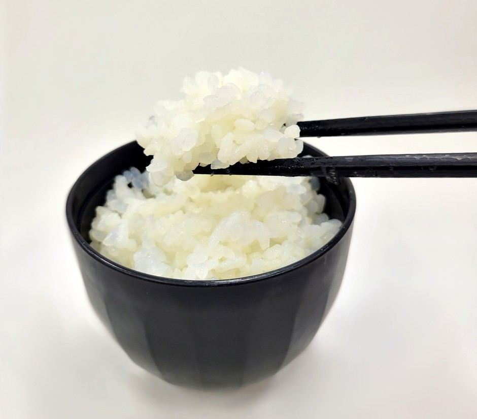 オリジナル炊き込みこんにゃく入りご飯