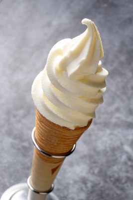 「あいすの家とエトセトラ」のソフトクリーム