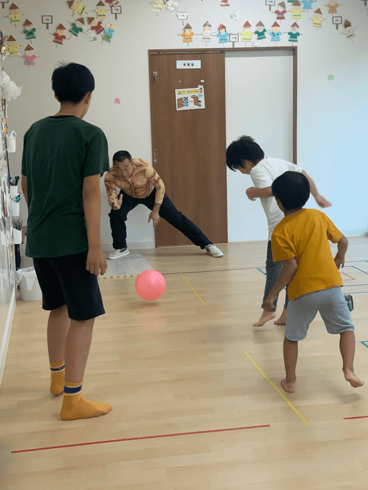 放課後等デイサービス「ココトモワークスジュニア」