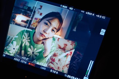 Qoo10「メガ割」新TV‐CM 『まずはメガ割見てみなきゃ』続編　7