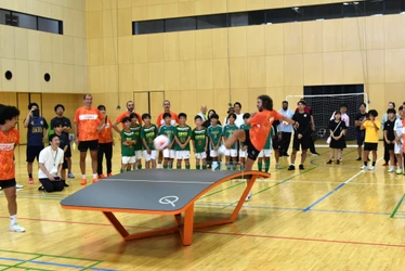 【名城大学】アジア競技大会正式種目「テックボール」普及へ！　サッカー界伝説の元スペイン代表・プジョル氏が名城大学で特別イベント