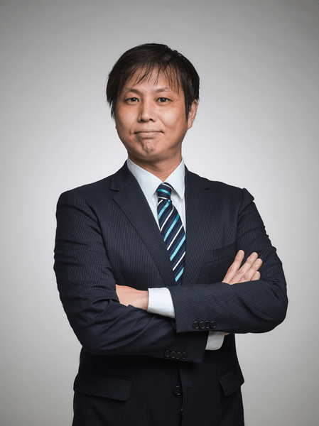 滝 謙介（たき・けんすけ）氏