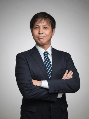 滝 謙介（たき・けんすけ）氏