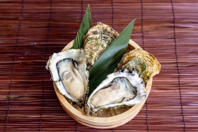 蒸し牡蠣