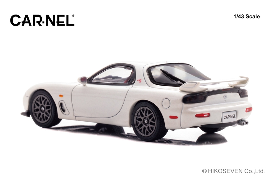 1/43 マツダ RX-7 Type RZ (FD3S) 2000 Snow White Pearl Mica：左後