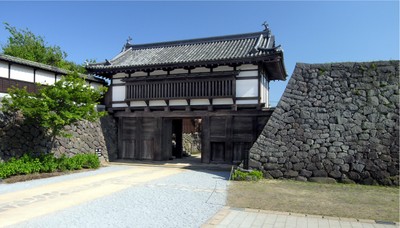 小諸城大手門