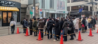 オープンから20日間で来店者10,000人突破！北海道発ベーカリー「ペンギンベーカリー吉祥寺店」