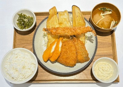 徳島産足赤エビフラ～イ定食