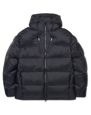 EMBER HOODED DUCK DOWN 37,400円(税込)