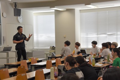 学生たちに質問