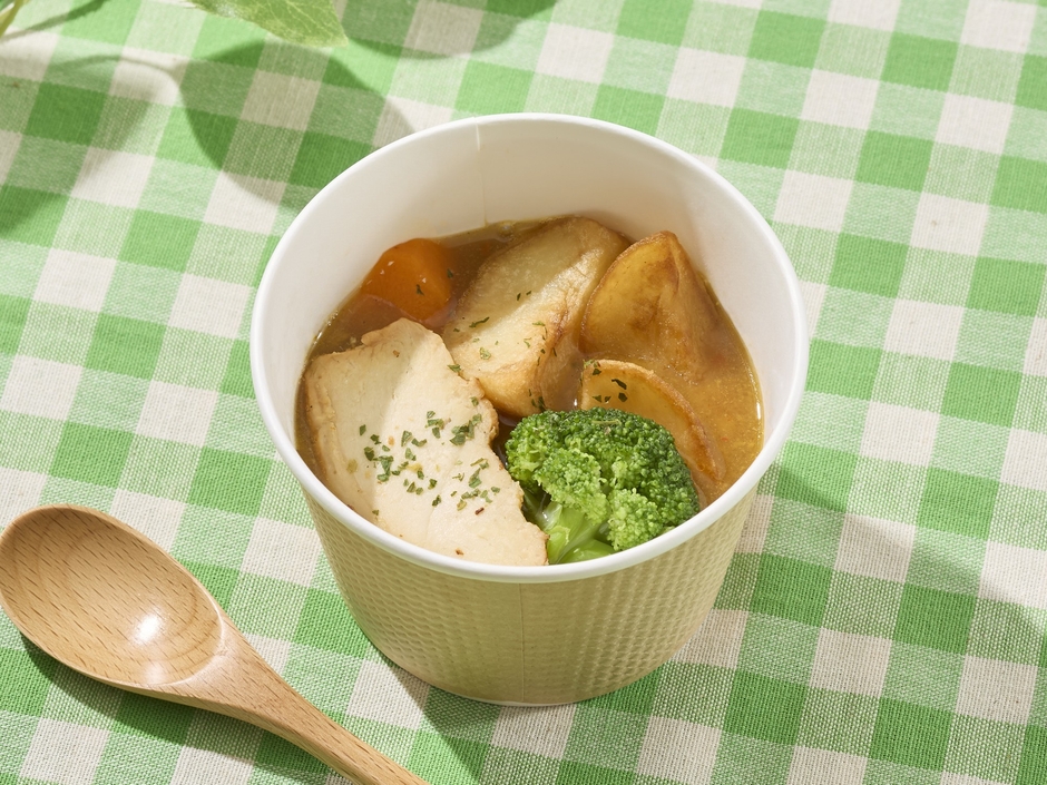 チキンとゴロっと野菜のスープカレー　イメージ画像