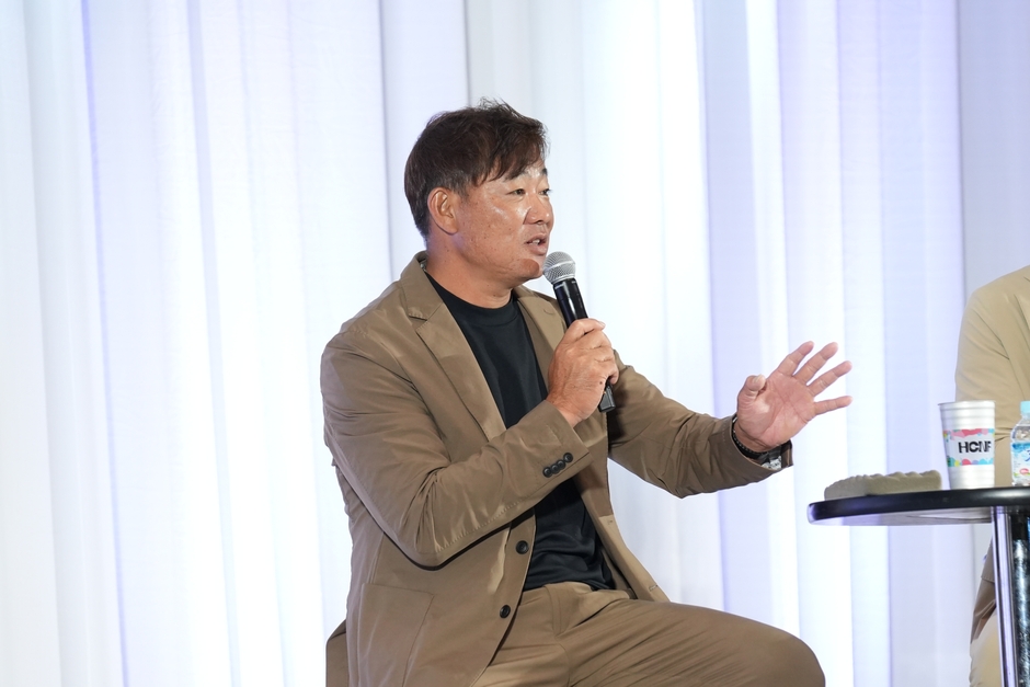 福留孝介
