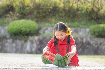 ▲4日(木)、5日(金)限定で「スイカ割り」を開催