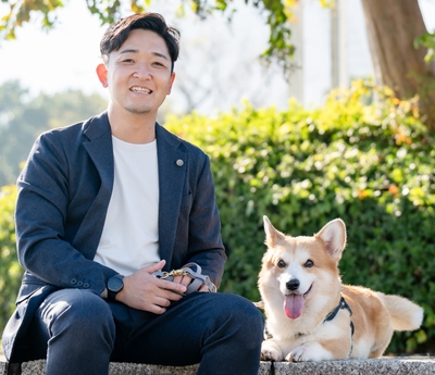 中間隼人 氏