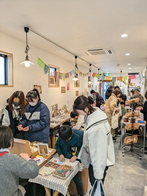 【同日開催イベント】印刷屋さんのペーパーフリマ