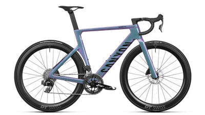 2027 エアロードCF SLX 7 AXS 599,000円(税込)『メタリックアシッド』と『クリスタルホワイト』の2色展開