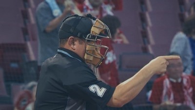  　キャンペーンCM第2弾・プロ野球審判員編
